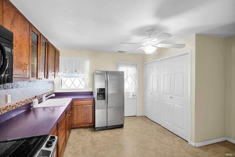 5116 Warren Drive Evansville IN 47710