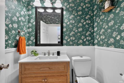 2816 Flagstone Way Lafayette IN 47909
