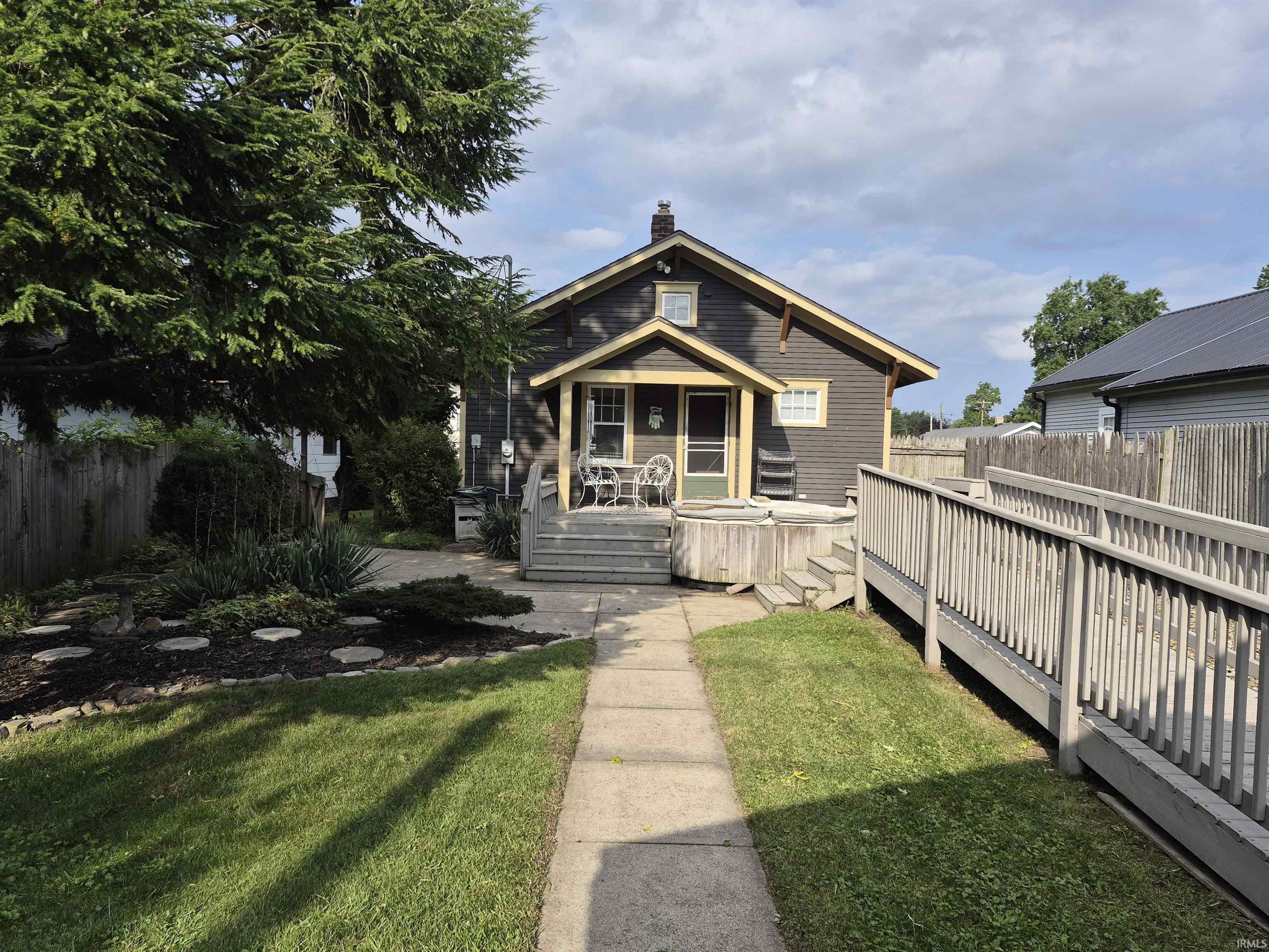 744 S 36th Street South Bend IN 46615