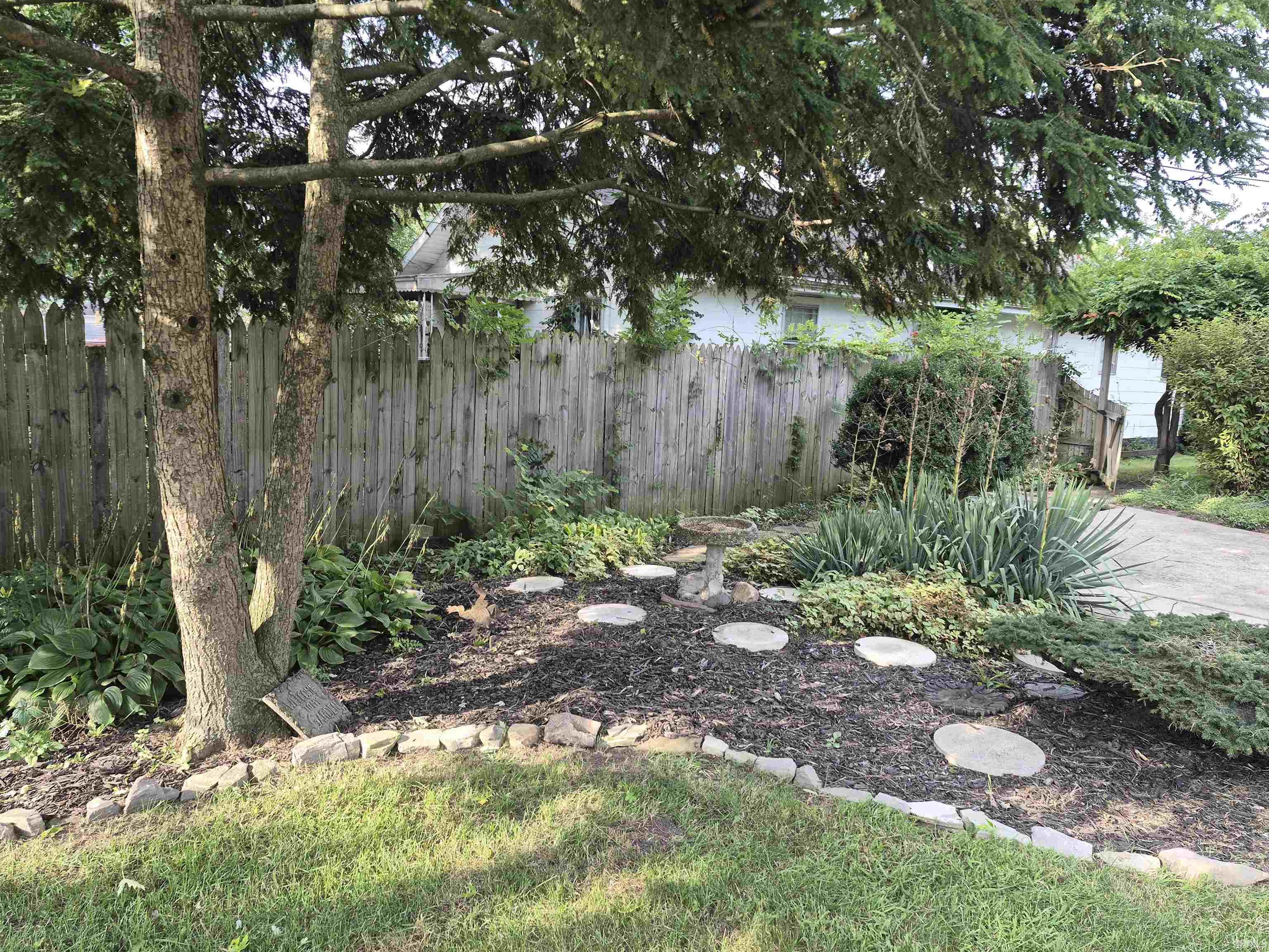 744 S 36th Street South Bend IN 46615