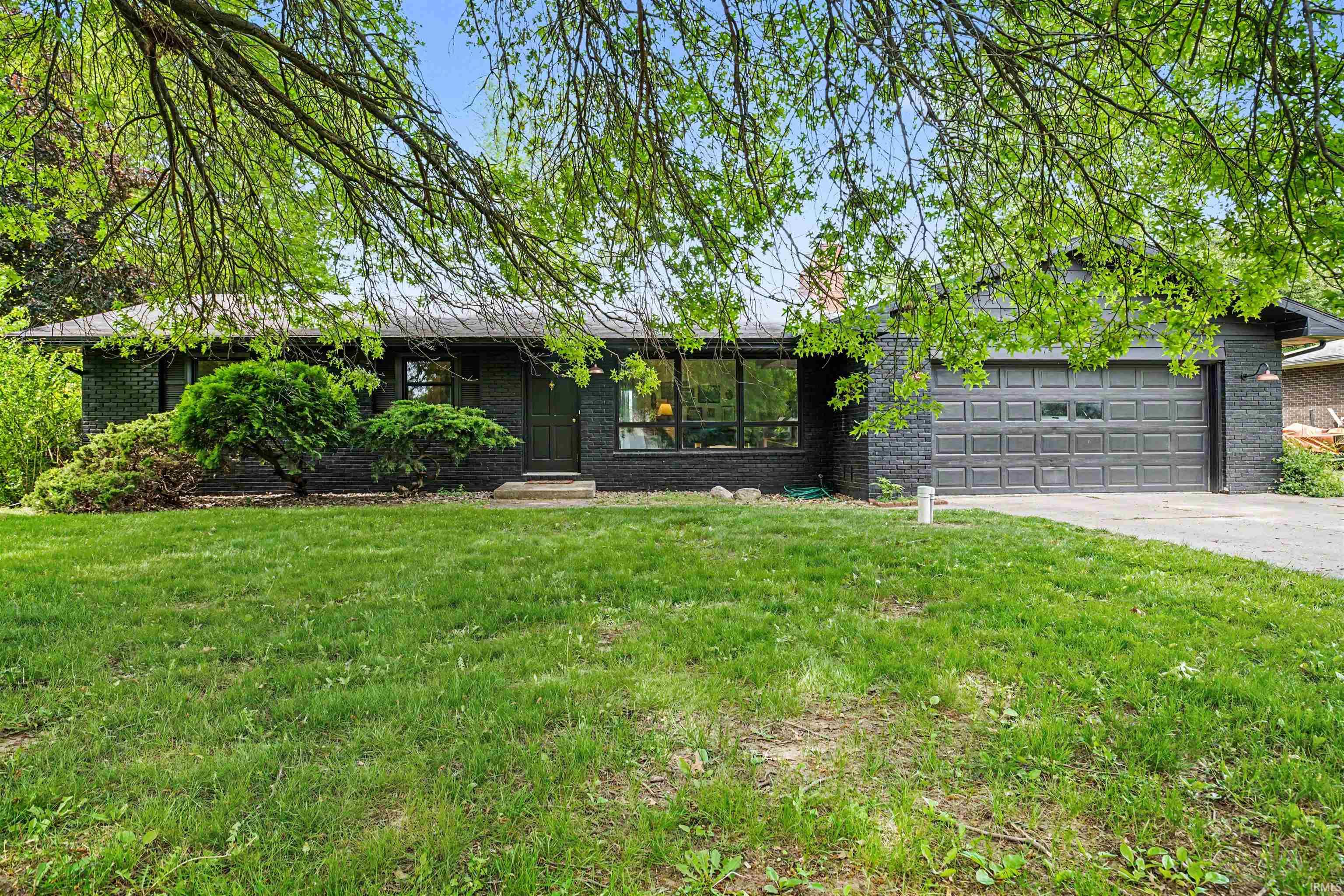 23483 Greenwood Boulevard Elkhart IN 46516