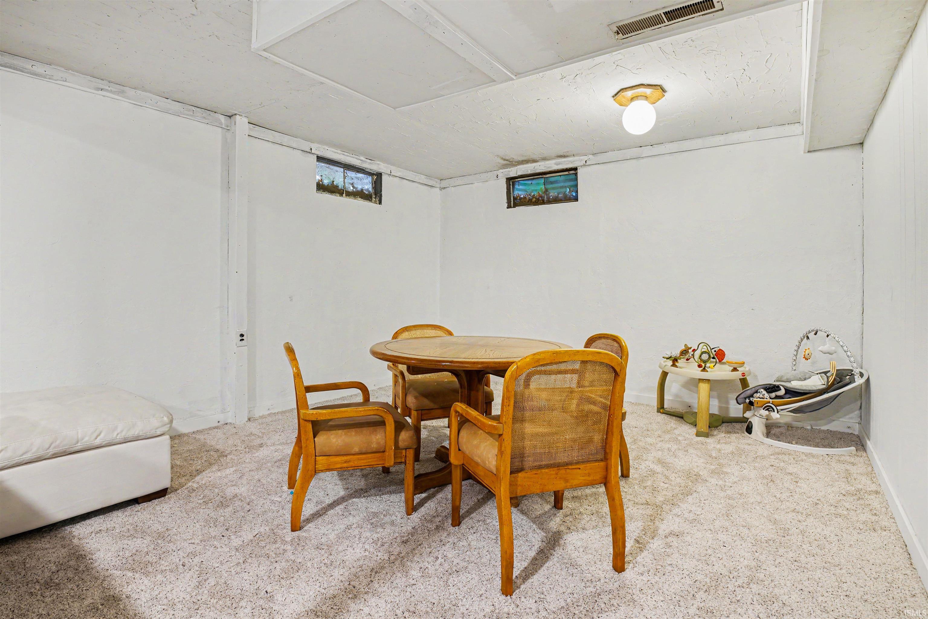 23483 Greenwood Boulevard Elkhart IN 46516