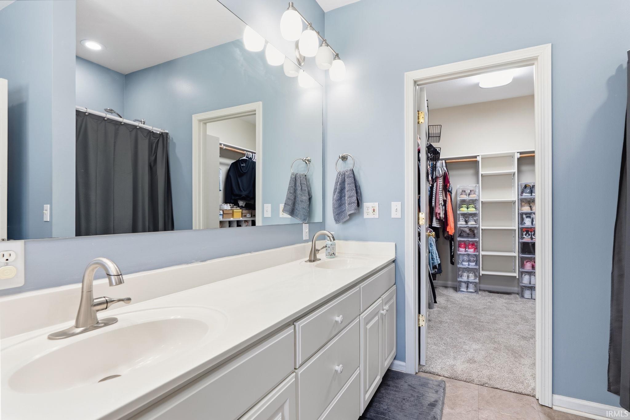 1810 E Walnut Street Warsaw IN 46582