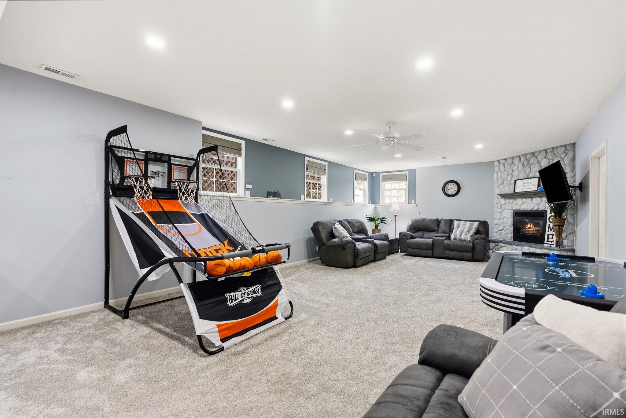 1810 E Walnut Street Warsaw IN 46582