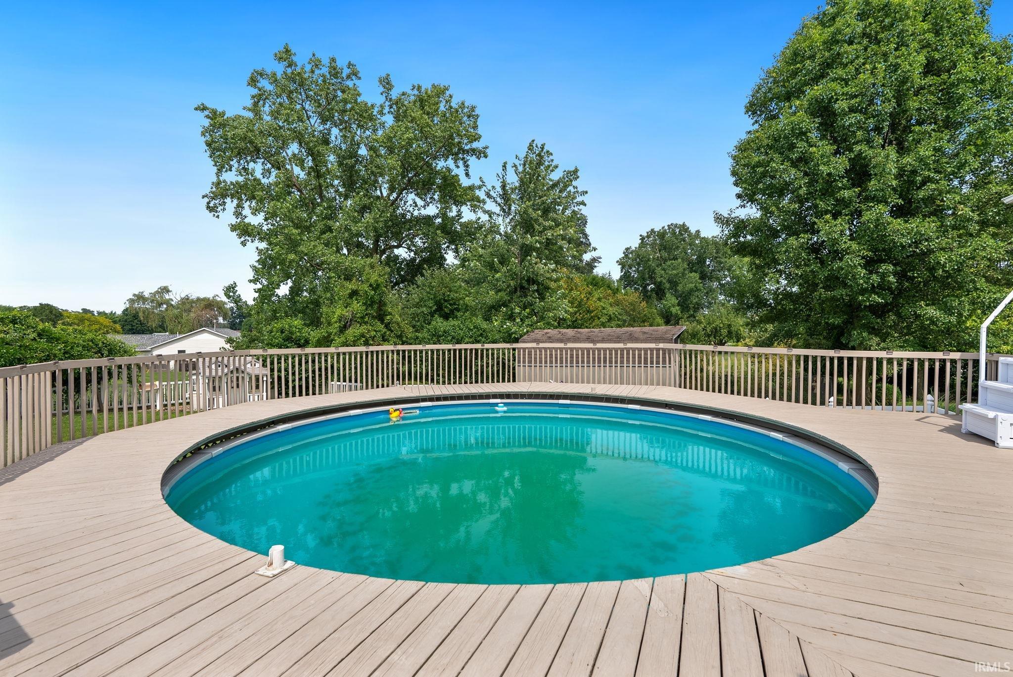 1810 E Walnut Street Warsaw IN 46582