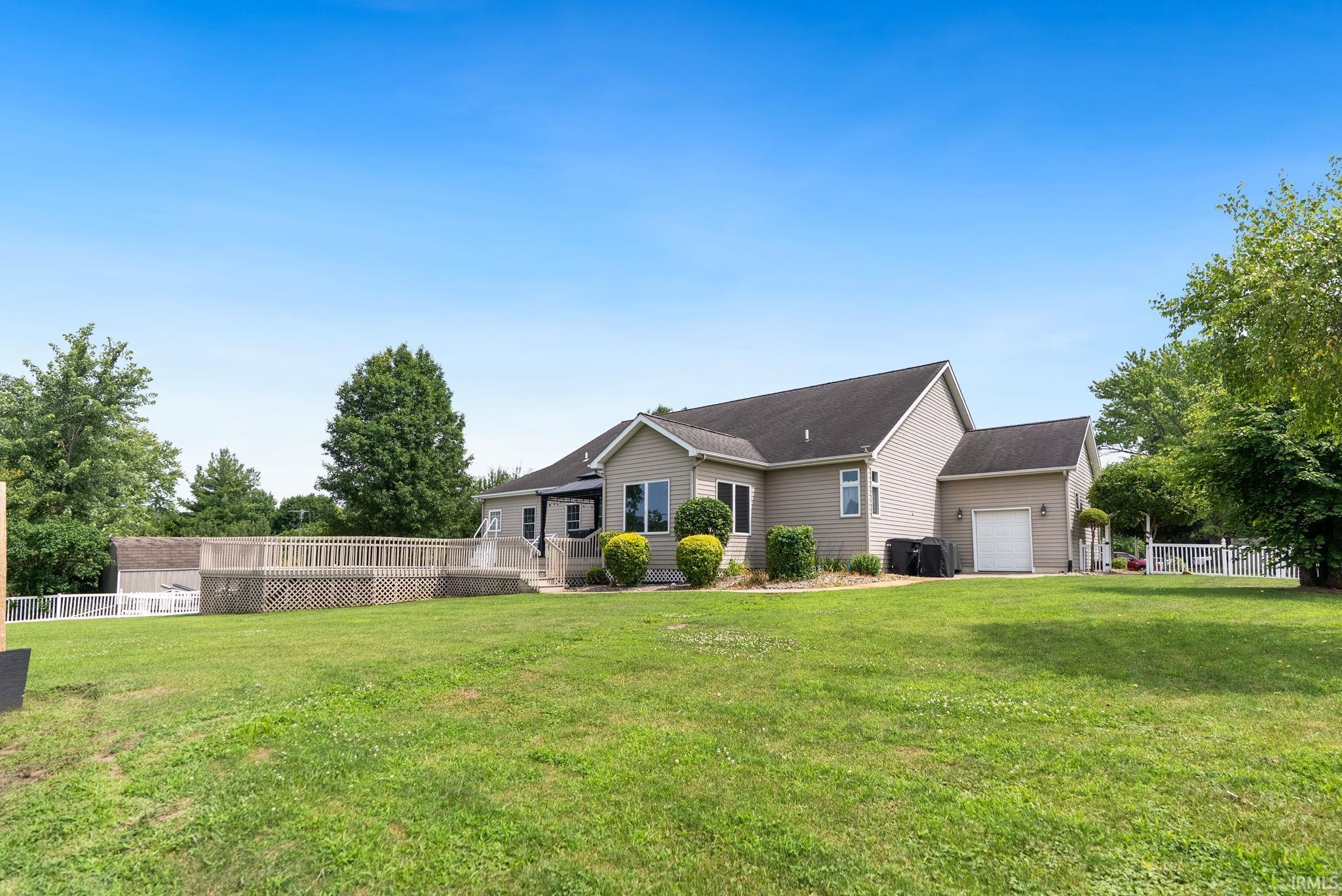 1810 E Walnut Street Warsaw IN 46582