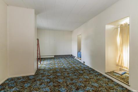 8200 W Smith Street Yorktown IN 47396