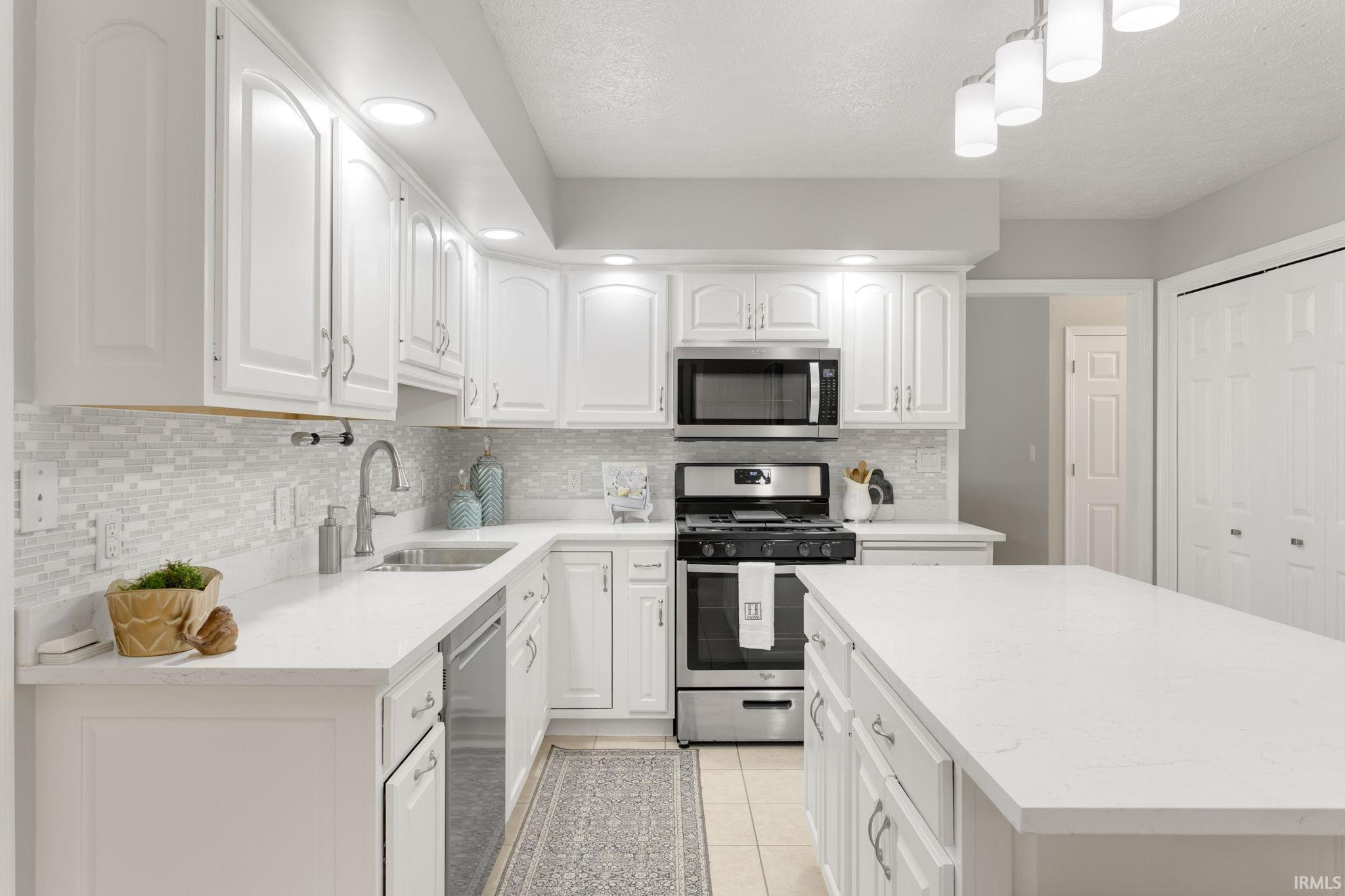 57591 Shorewood Drive South Bend IN 46619