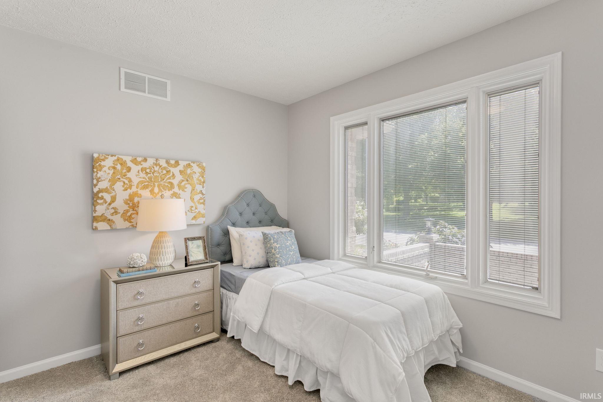 57591 Shorewood Drive South Bend IN 46619