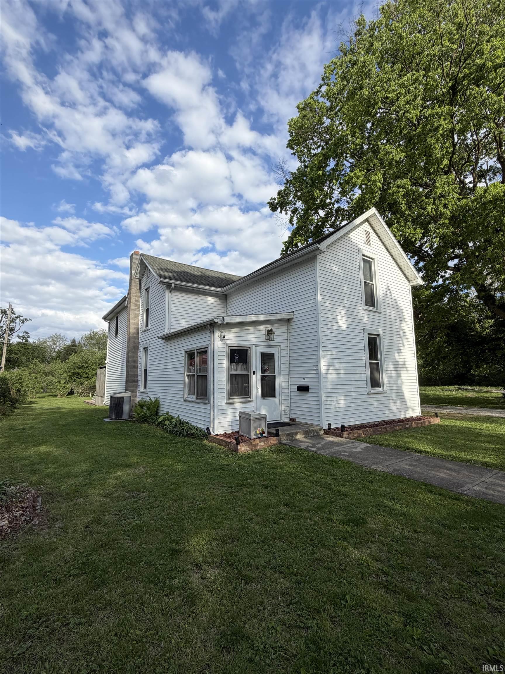 124 6th Street Covington IN 47932