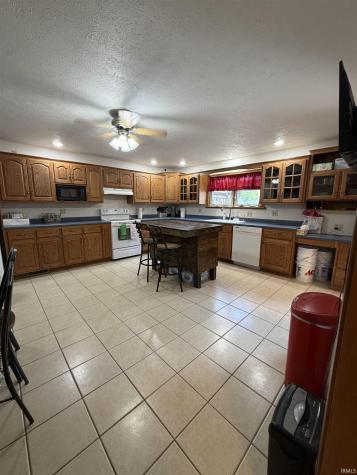 124 6th Street Covington IN 47932