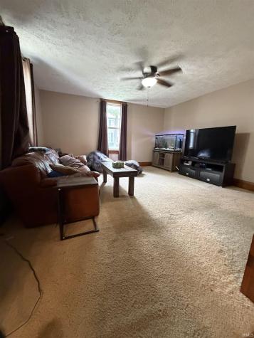 124 6th Street Covington IN 47932