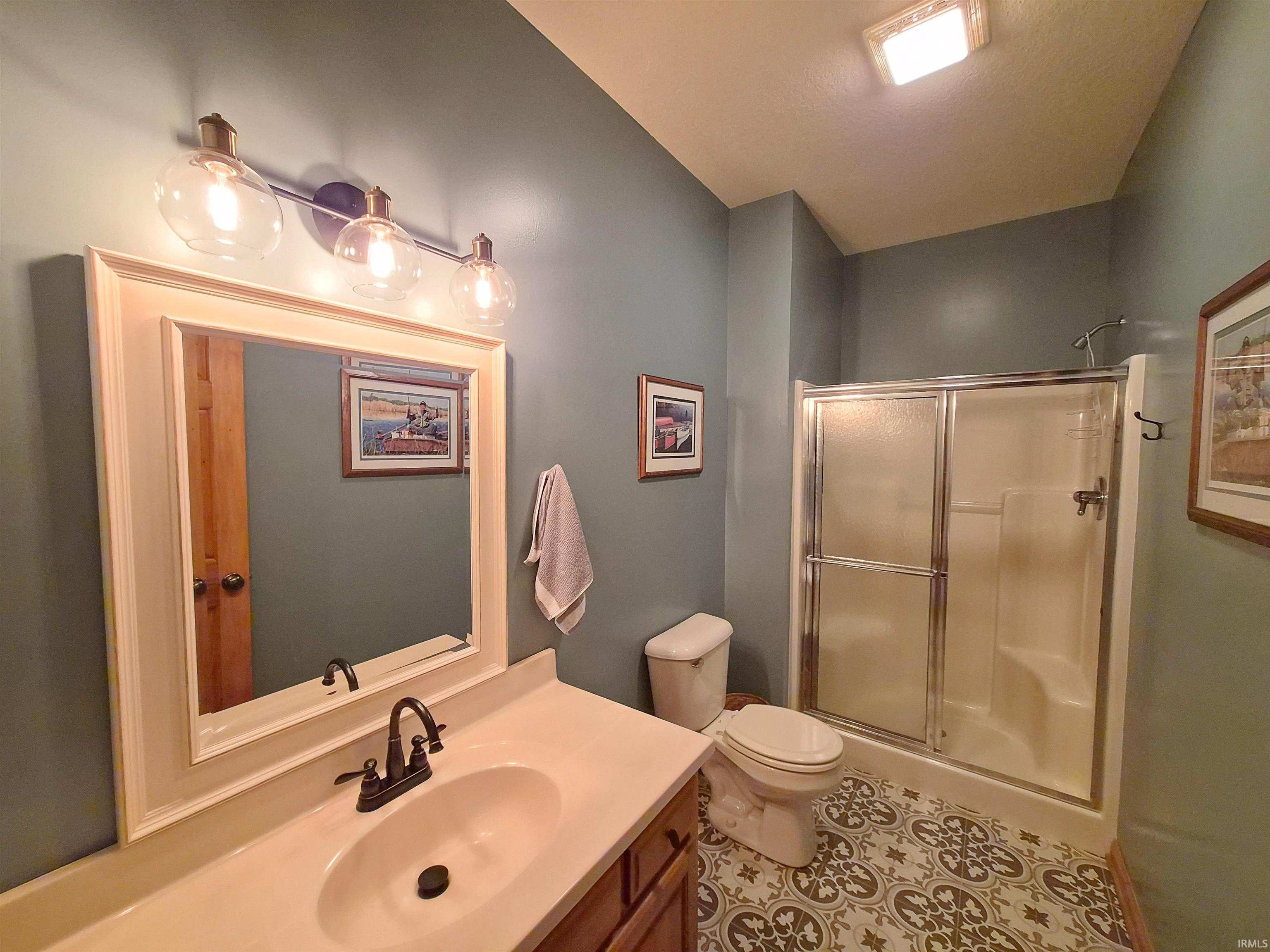 2329 S Old Ditch Road Warsaw IN 46580
