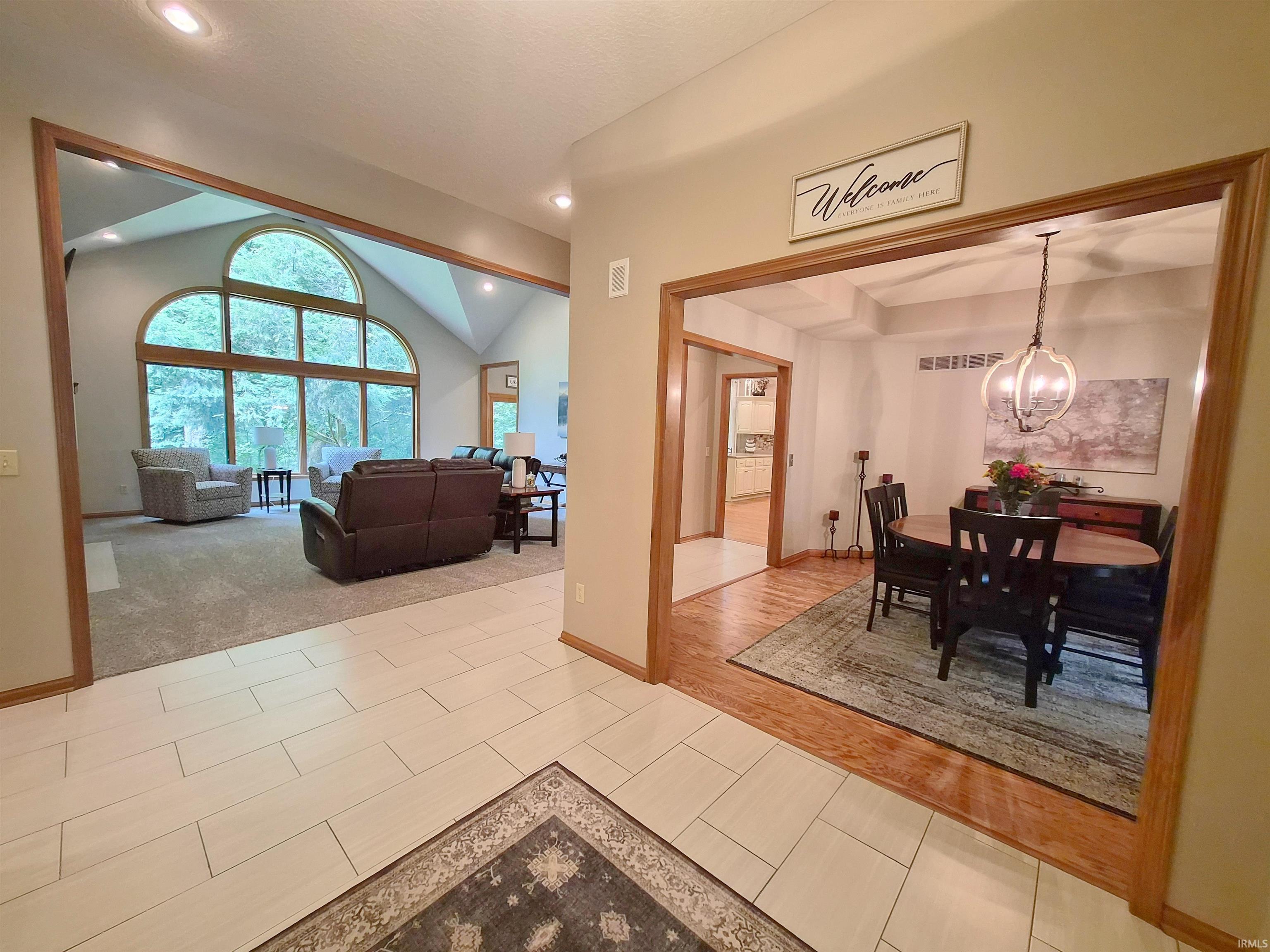2329 S Old Ditch Road Warsaw IN 46580