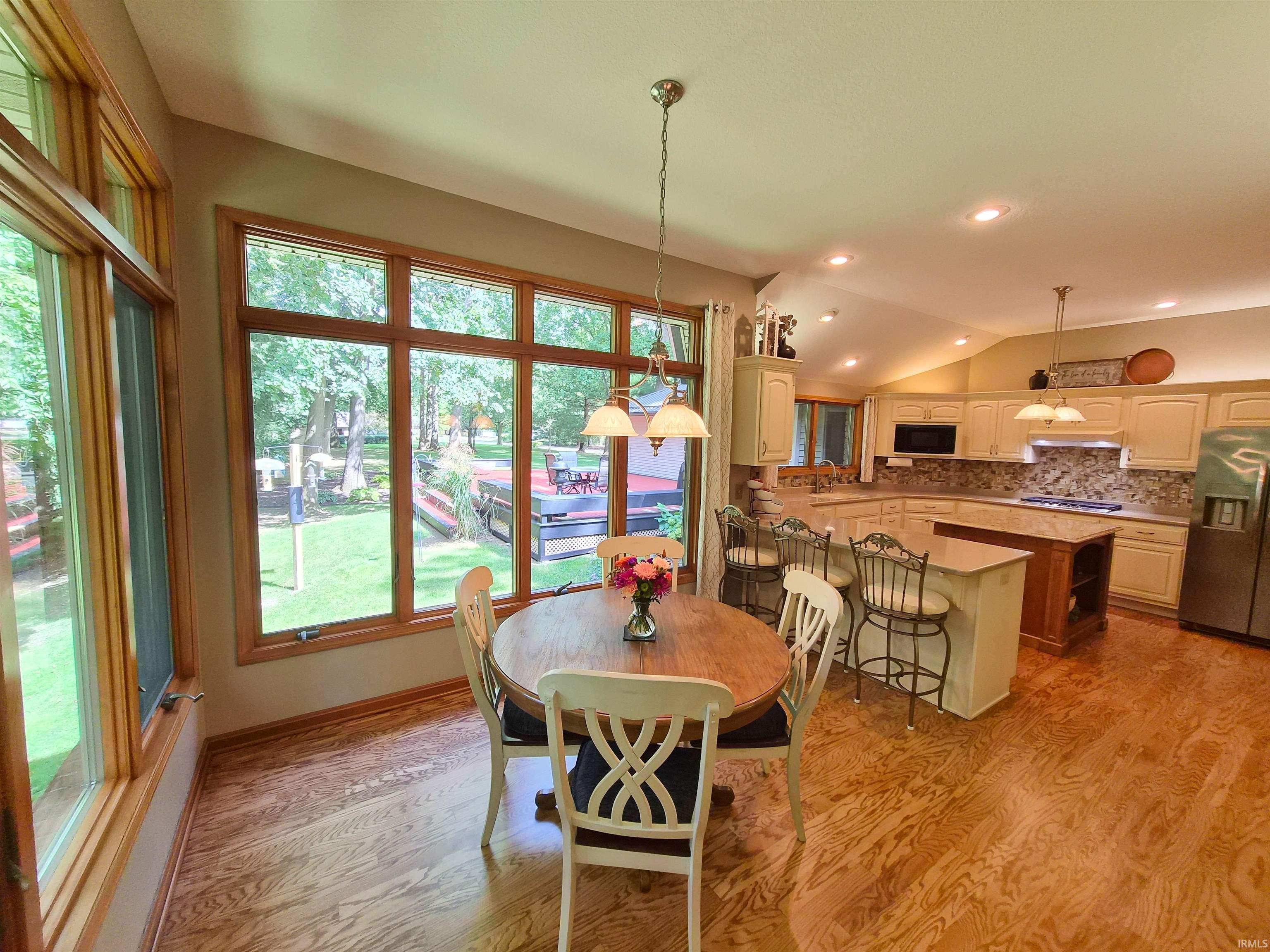 2329 S Old Ditch Road Warsaw IN 46580