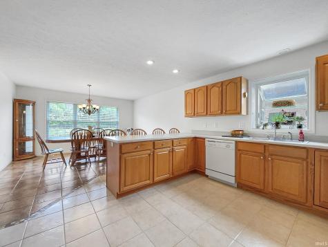 9141 Southport Drive Evansville IN 47711