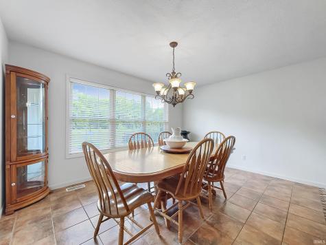 9141 Southport Drive Evansville IN 47711