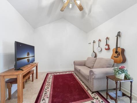 9141 Southport Drive Evansville IN 47711