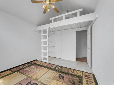 9141 Southport Drive Evansville IN 47711