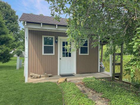 9141 Southport Drive Evansville IN 47711