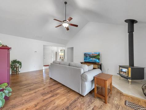 9141 Southport Drive Evansville IN 47711