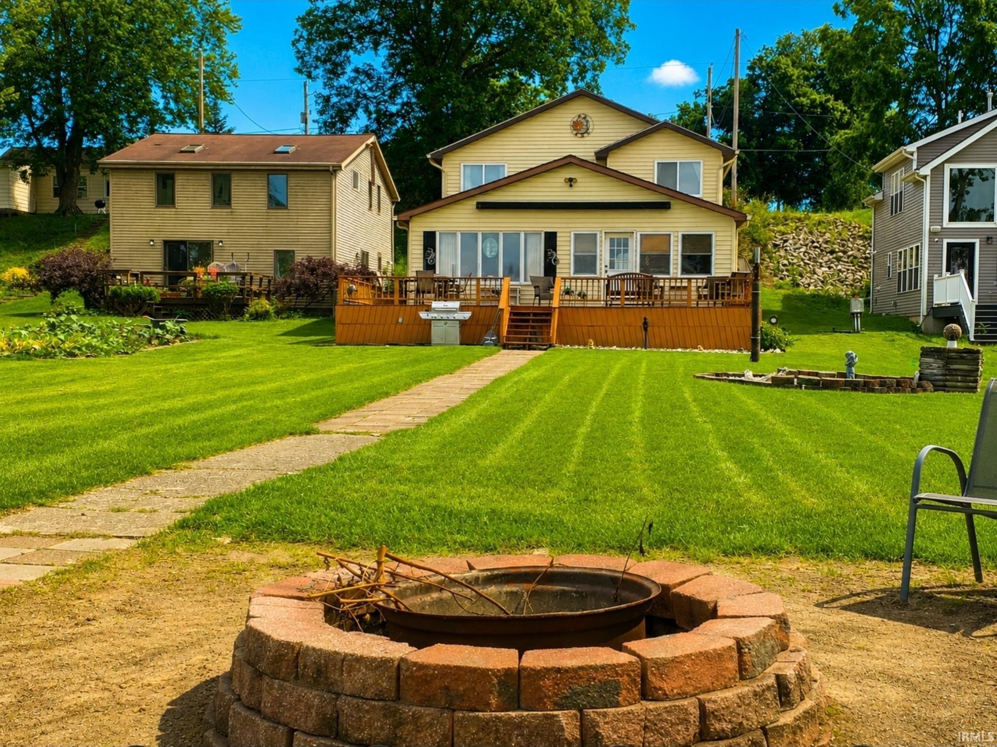 6601 E Harrold Road Churubusco IN 46723
