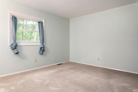 53332 Oakton Drive South Bend IN 46635