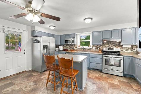 4813 W 500 S Albion IN 46701