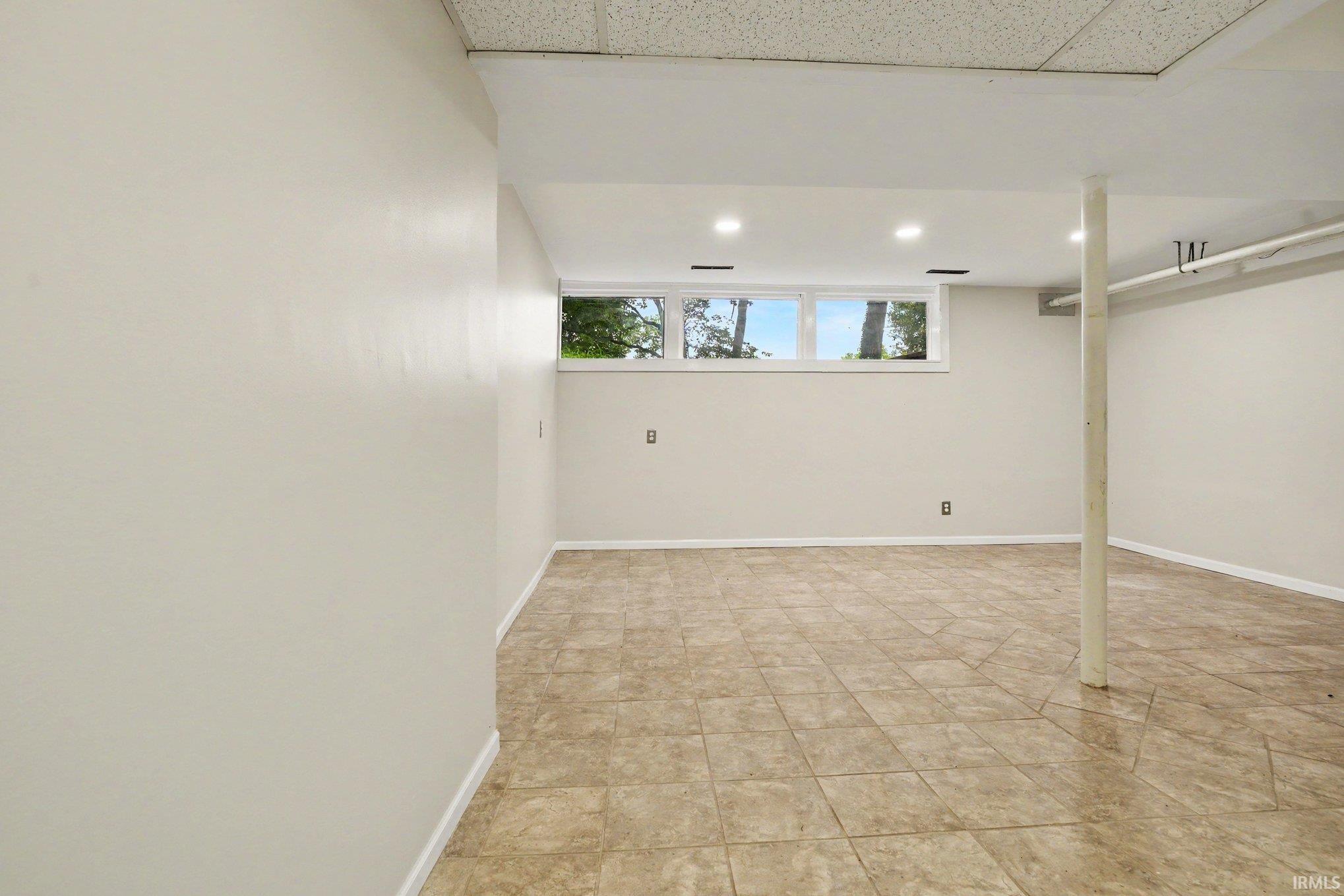1910 Ribourde Drive South Bend IN 46628