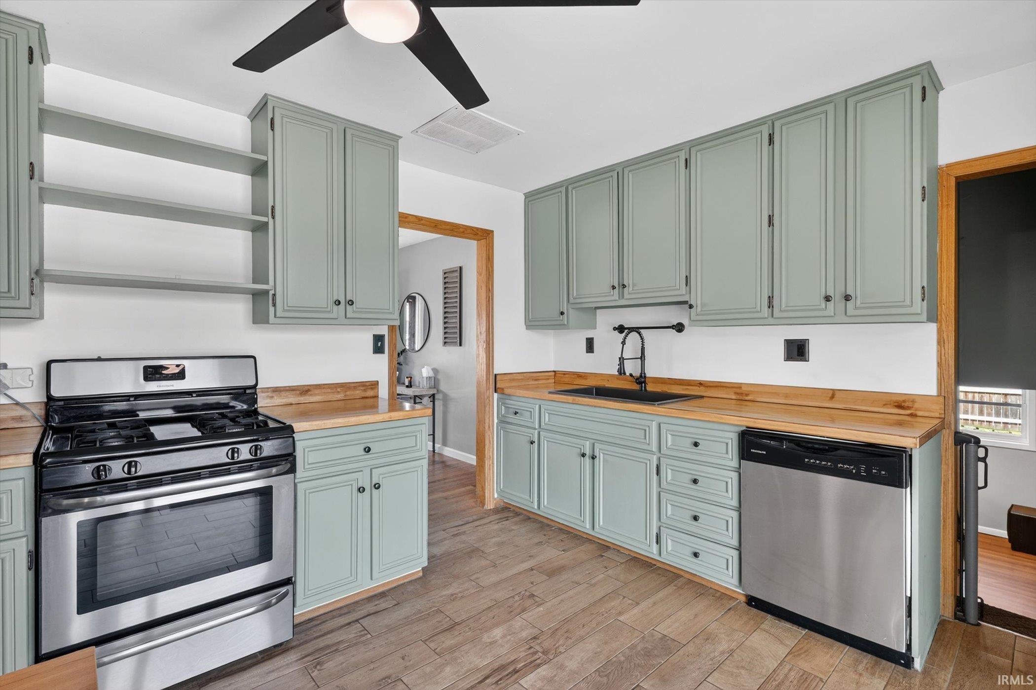 4024 Glenview Drive South Bend IN 46628