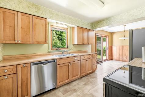 405 W Angela Boulevard South Bend IN 46617