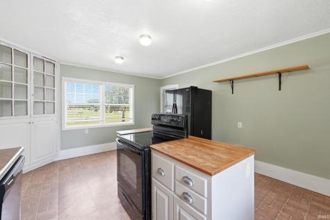 640 County Road 54 Garrett IN 46738