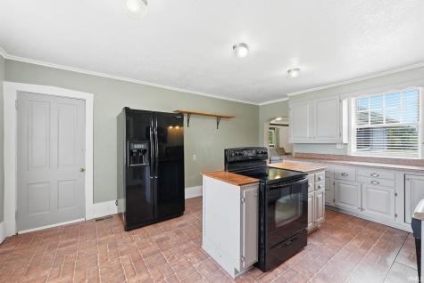 640 County Road 54 Garrett IN 46738