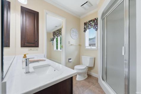 5201 W Deerbrook Drive Muncie IN 47304