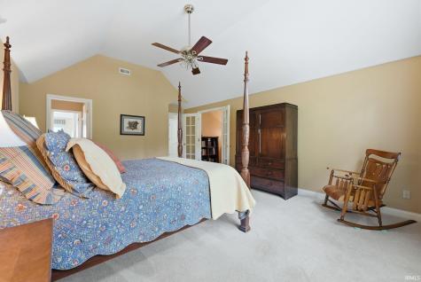 5201 W Deerbrook Drive Muncie IN 47304