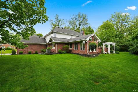 5201 W Deerbrook Drive Muncie IN 47304