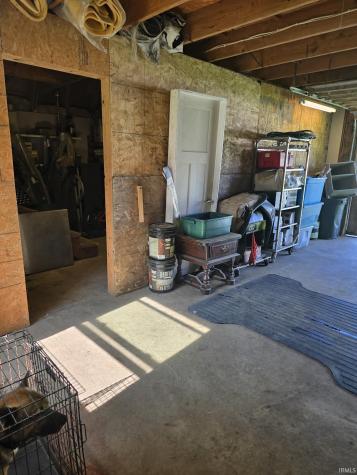 7433 E 325 S Road Bringhurst IN 46913
