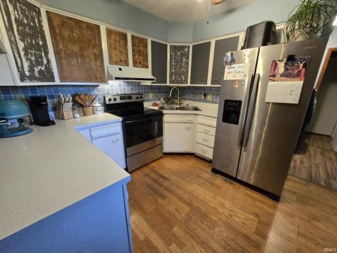 7433 E 325 S Road Bringhurst IN 46913