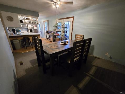 7433 E 325 S Road Bringhurst IN 46913