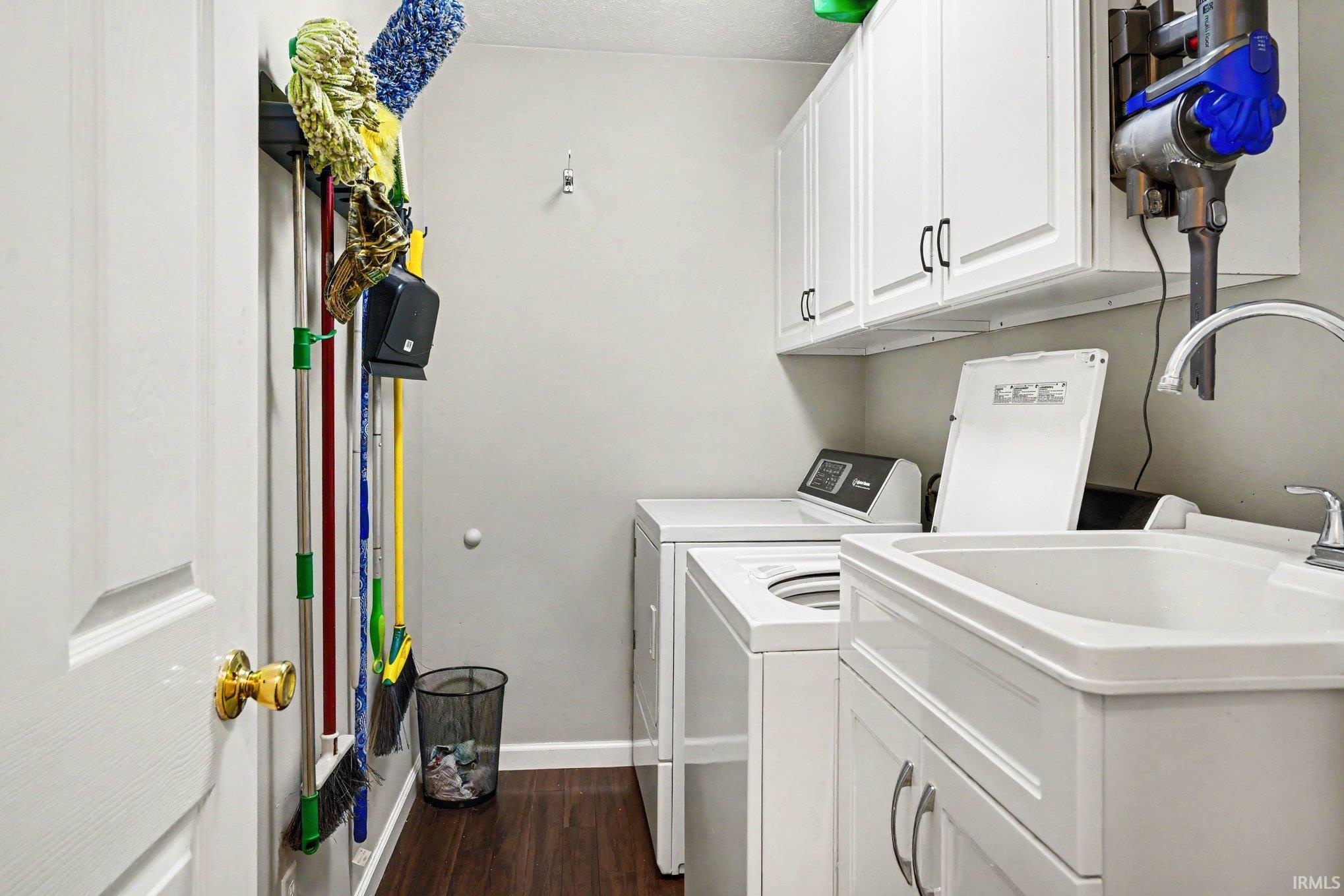 4317 Laurel Creek Drive South Bend IN 46628