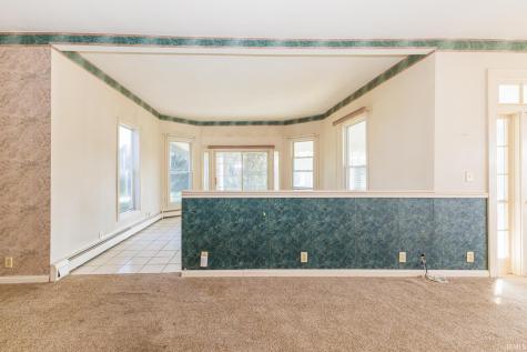 881 S County Rd 600 W Road Yorktown IN 47396