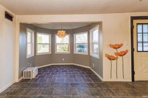 881 S County Rd 600 W Road Yorktown IN 47396