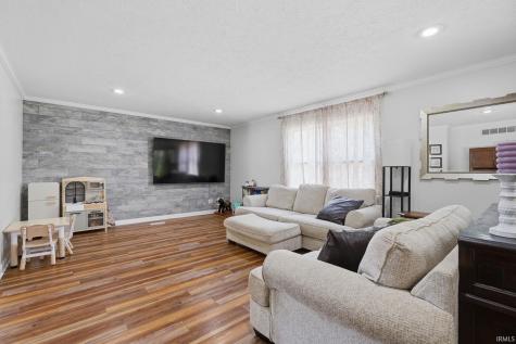 7179 Upton Road Mount Vernon IN 47620