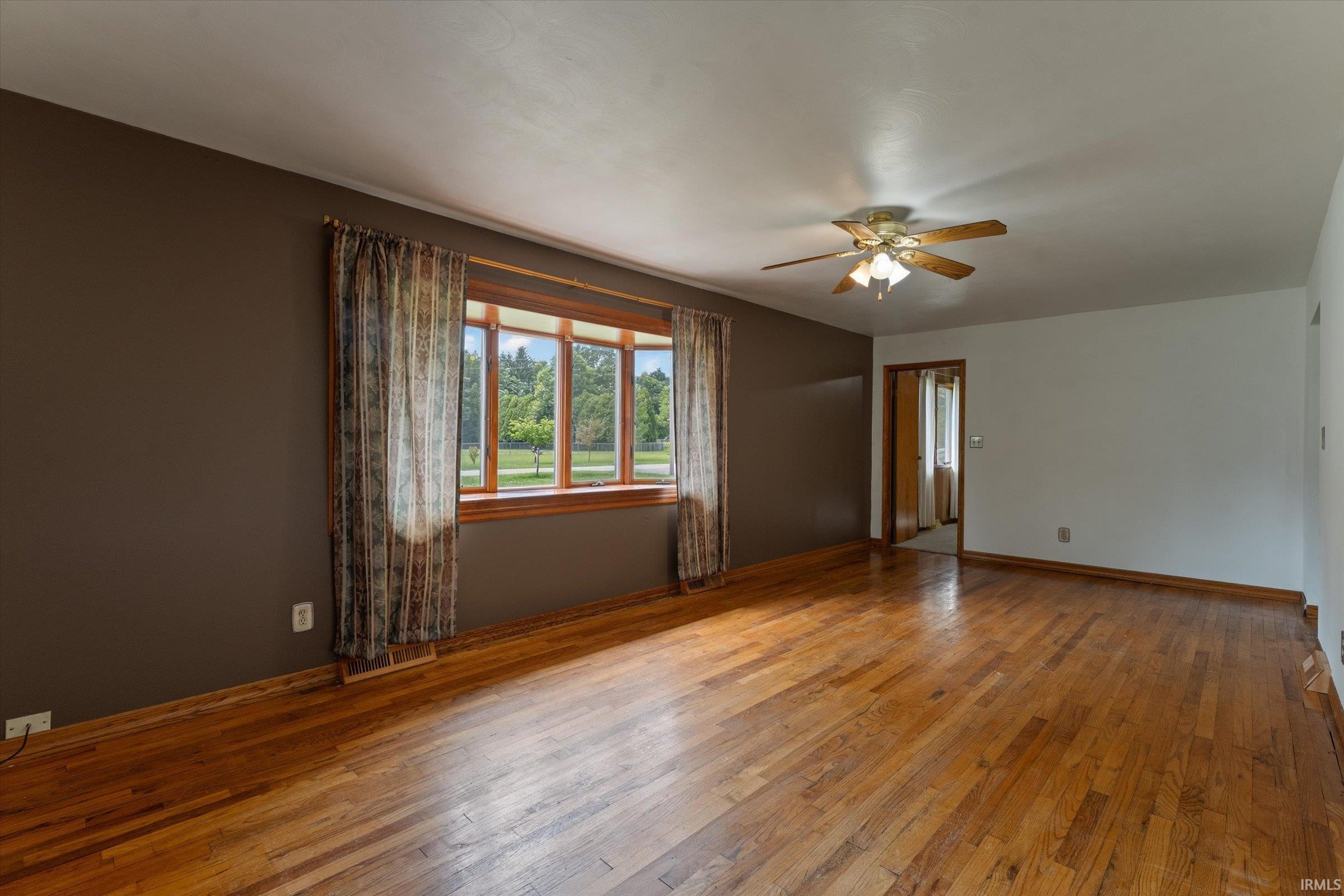 54606 Clover Road Mishawaka IN 46545