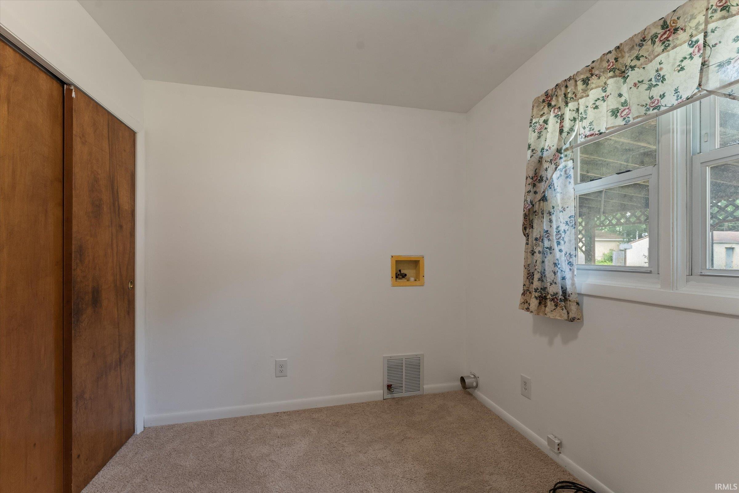 54606 Clover Road Mishawaka IN 46545
