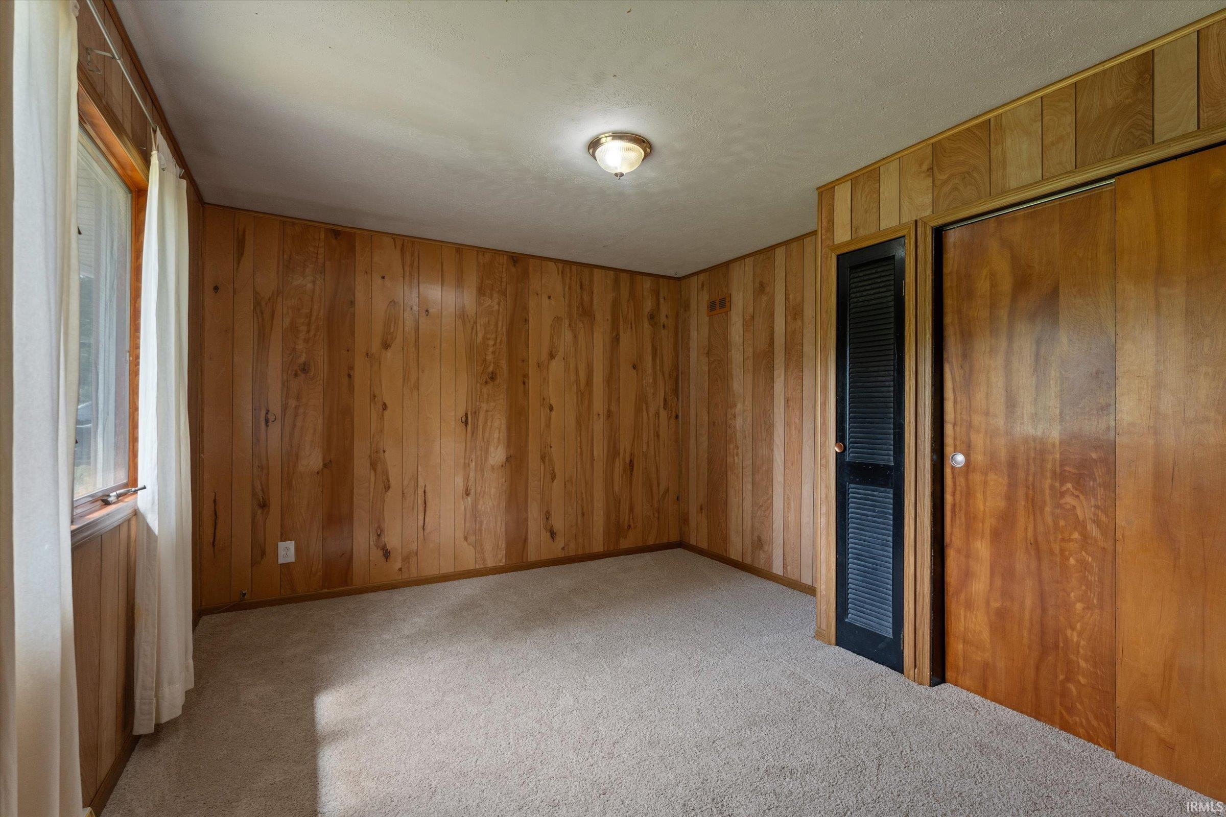 54606 Clover Road Mishawaka IN 46545