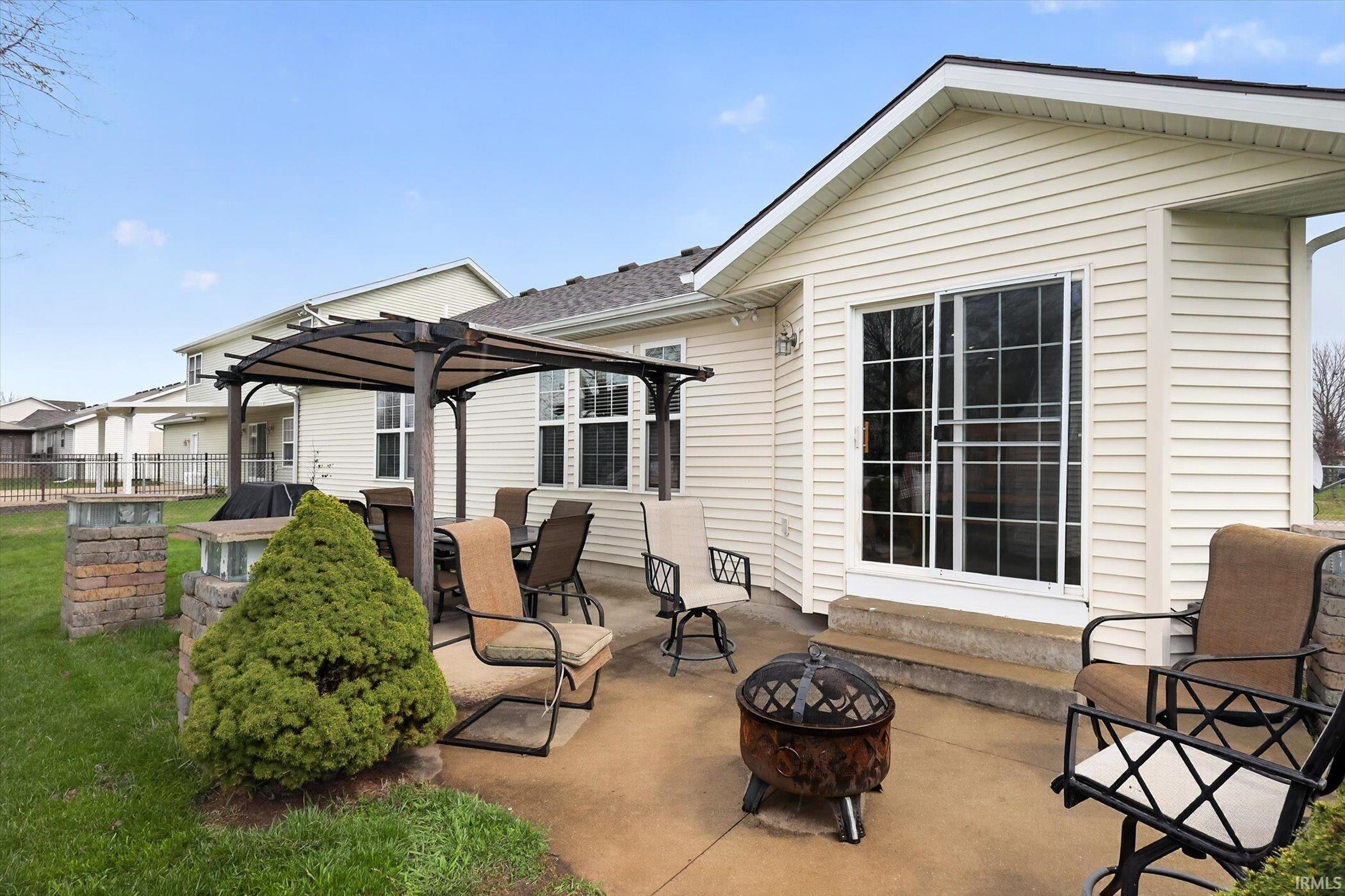 509 Shepherds Way Osceola IN 46561