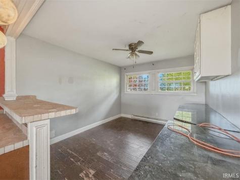1208 S State Road 213 Tipton IN 46072