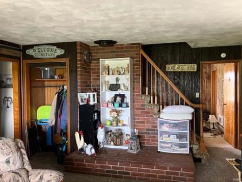 11172 W 18 Highway Pennville IN 47369