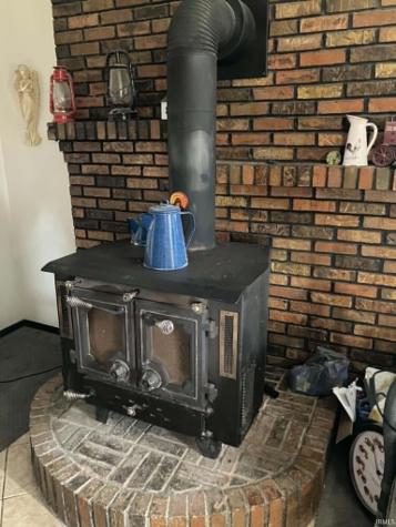 11172 W 18 Highway Pennville IN 47369